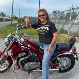 Meet your Posher, Shelley